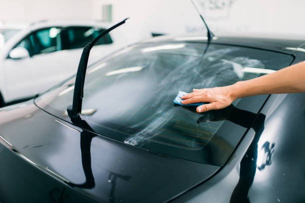 Window-Tinting-Burbank-CA-Get-Professional-Car-and-Auto-Tinting-Services-with-SoCal- Mobile-Tinting